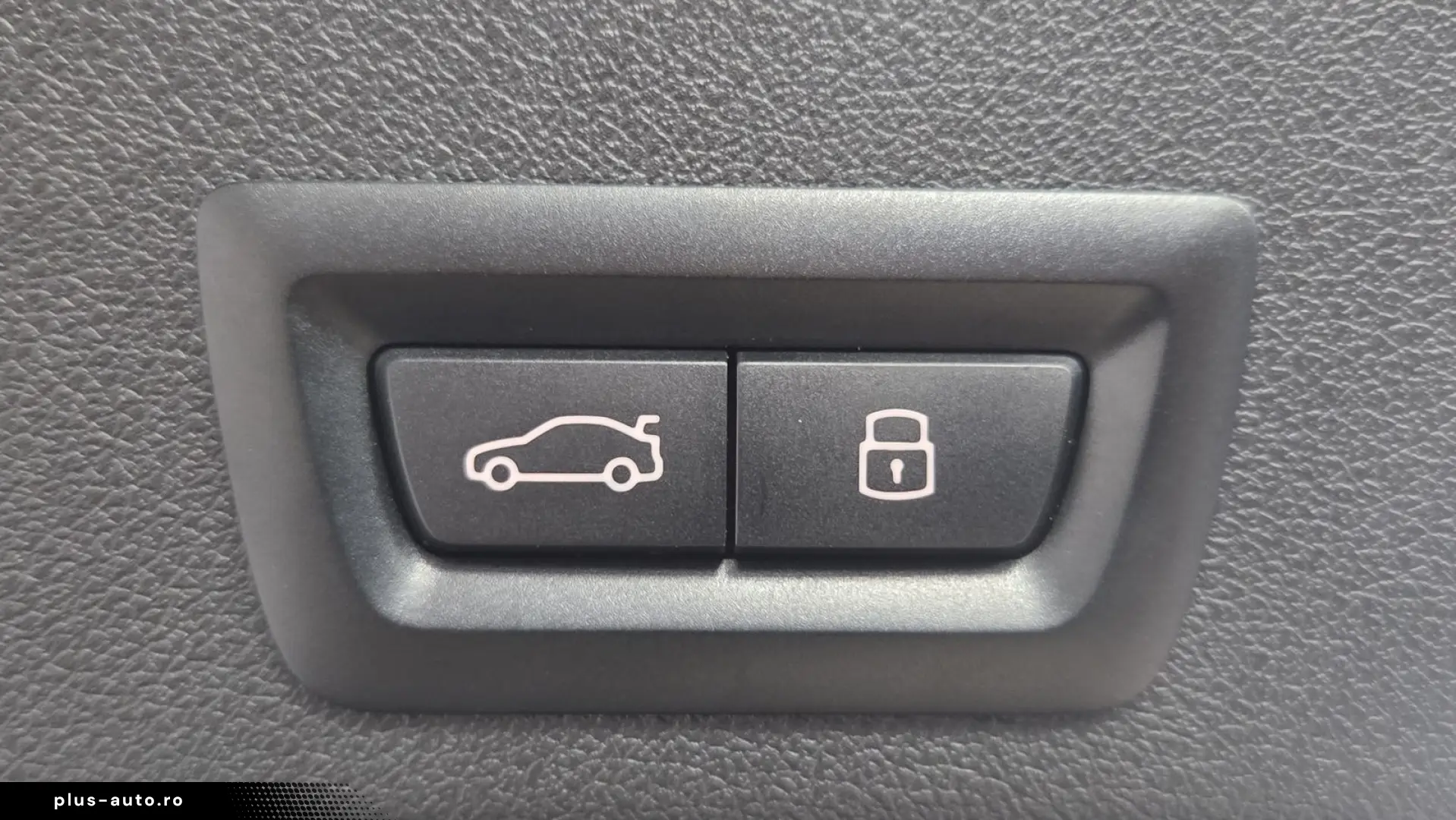 BMW X6 xDr40d MSport Pro AHK 22Zoll Luftfeder UPE137