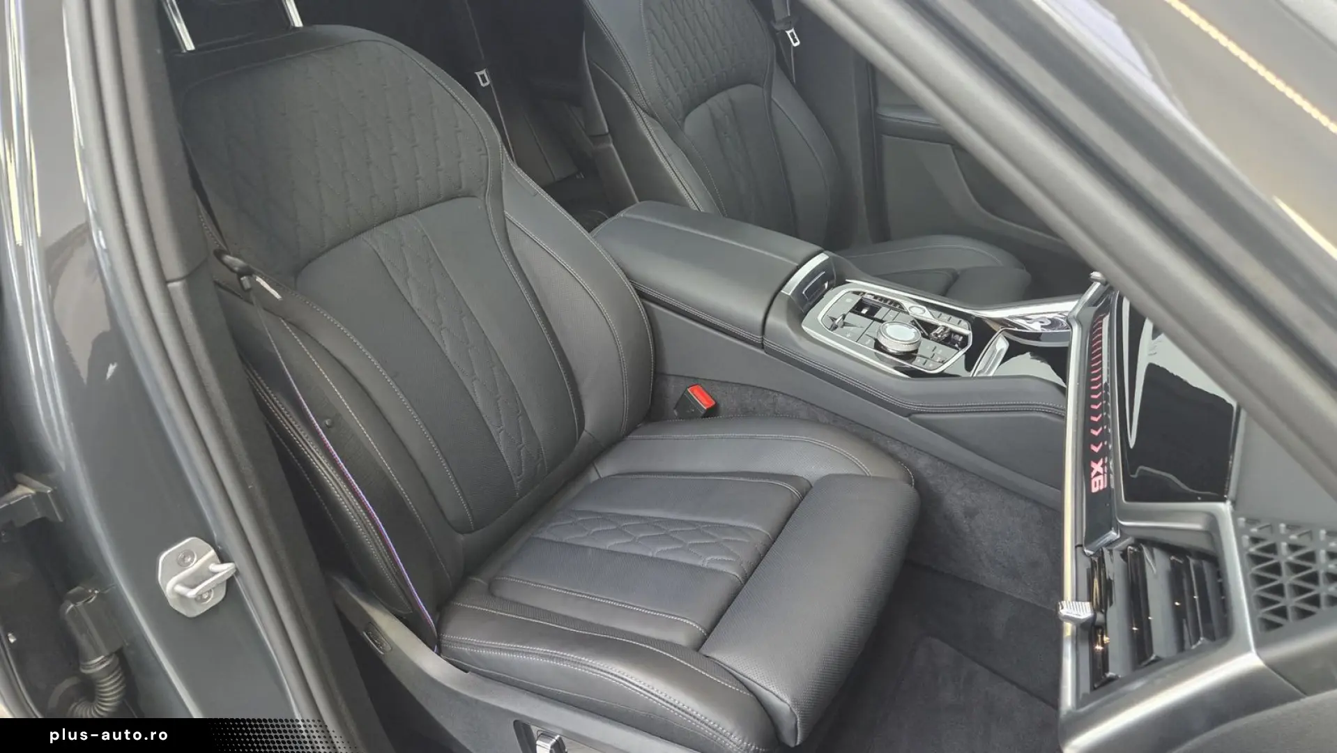 BMW X6 xDr40d MSport Pro AHK 22Zoll Luftfeder UPE137