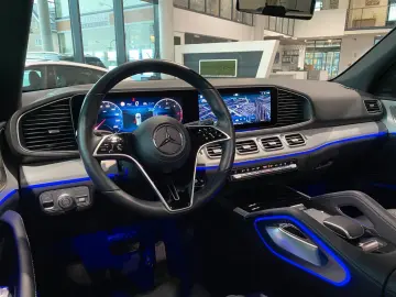 MERCEDES-BENZ GLE 450d AMG NightP Airm. Sbel Sthz Pa&hellip;
