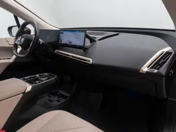 BMW iX xD40 Edition Sport DAB Kamera Komfort 21Zoll