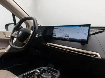 BMW iX xD40 Edition Sport DAB Kamera Komfort 21Zoll