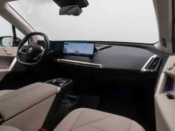 BMW iX xD40 Edition Sport DAB Kamera Komfort 21Zoll