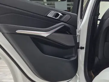 BMW X5 xDrive50e M Sport Pro 22Zoll ACC 360  Luft