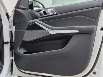 BMW X5 xDrive50e M Sport Pro 22Zoll ACC 360  Luft