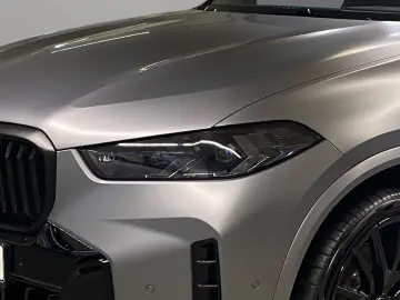 BMW X5 xDrive30d M Sport Standheizung Massage AHK