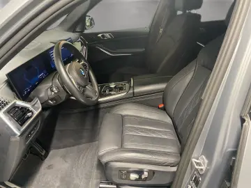 BMW X5 xDrive30d M Sport Standheizung Massage AHK