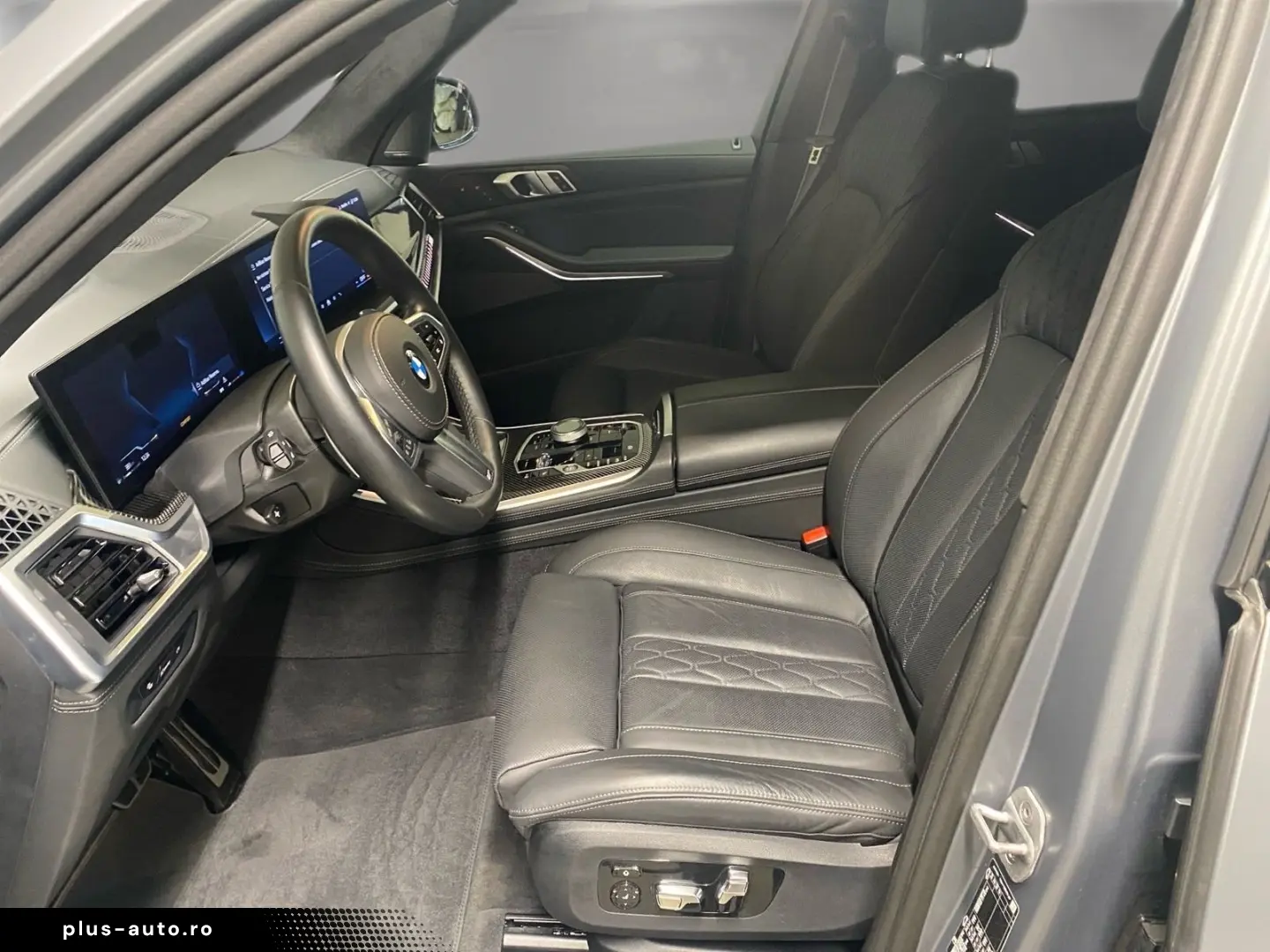 BMW X5 xDrive30d M Sport Standheizung Massage AHK