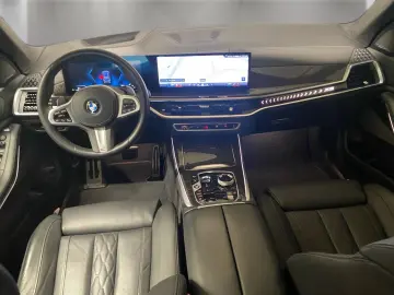 BMW X5 xDrive30d M Sport Standheizung Massage AHK