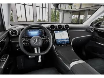 MERCEDES-BENZ GLC 220 d 4M AMG Advanced Night MBUX Pano 360