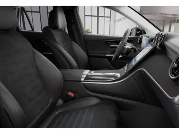 MERCEDES-BENZ GLC 220 d 4M AMG Advanced Night MBUX Pano 360