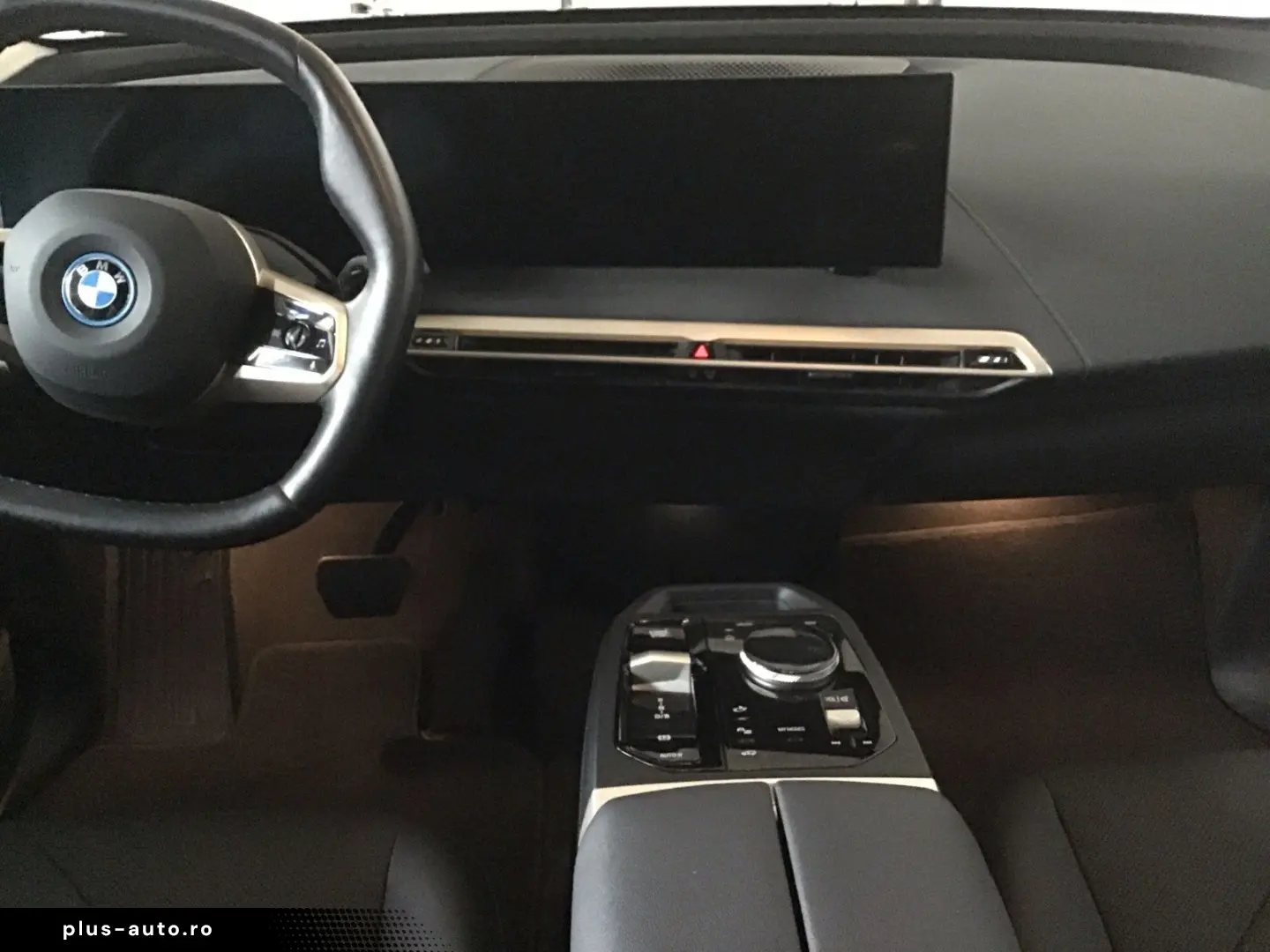 BMW iX xDrive40 AHK Driv.Assist.Prof Harman K Laser