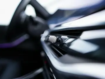 BMW X5 xDrive40d M-Sport AHK ACC PANO Sitzlüft 360