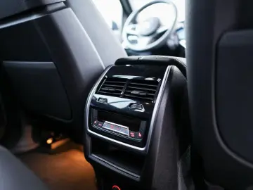 BMW X5 xDrive40d M-Sport AHK ACC PANO Sitzlüft 360