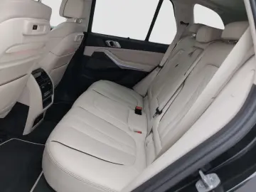 BMW X5 xDrive40d Sportp. Dig.Cockpit HUD Laser Shz.