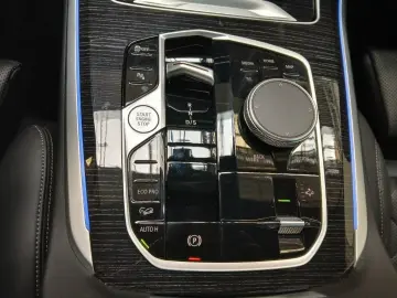 BMW X5 30d xDrive M Sport ACC AHK 4ZK Sthz. Pano H&K