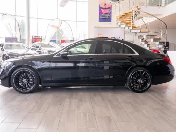 Mercedes-Benz S-Class 400 D 4MATIC