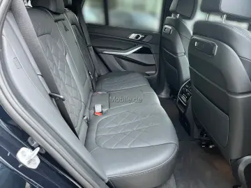 BMW X5 xDrive40d M Sport Sitzlüft. AHK DA Prof. Pano
