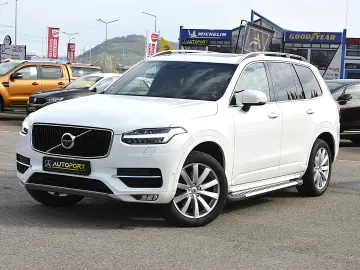 Volvo XC90 Momentum Plus 2.0 D5 AWD GEARTRONIC