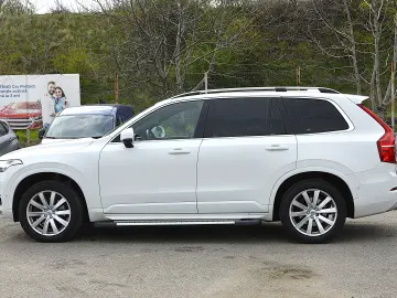 Volvo XC90 Momentum Plus 2.0 D5 AWD GEARTRONIC