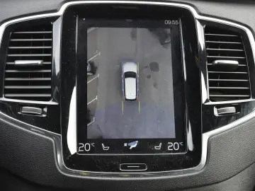 Volvo XC90 Momentum Plus 2.0 D5 AWD GEARTRONIC