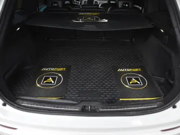 Volvo XC90 Momentum Plus 2.0 D5 AWD GEARTRONIC