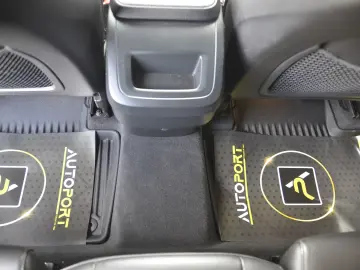 Volvo XC90 Momentum Plus 2.0 D5 AWD GEARTRONIC