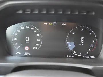 Volvo XC90 Momentum Plus 2.0 D5 AWD GEARTRONIC