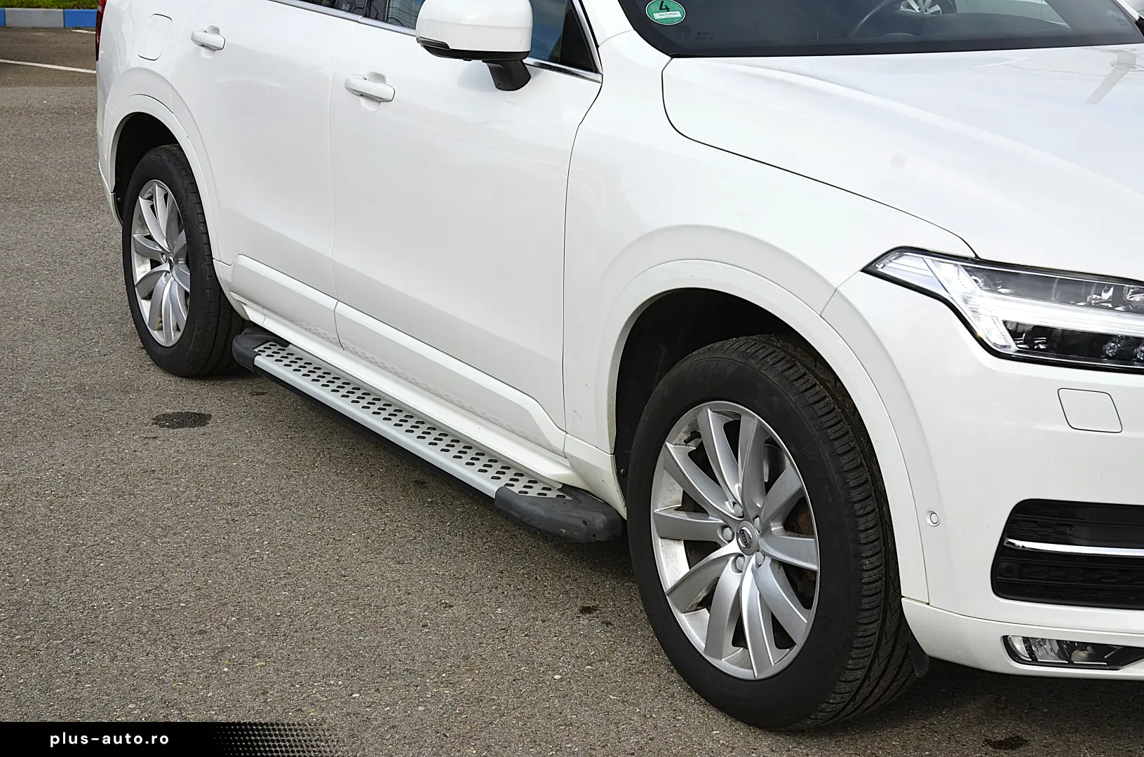 Volvo XC90 Momentum Plus 2.0 D5 AWD GEARTRONIC