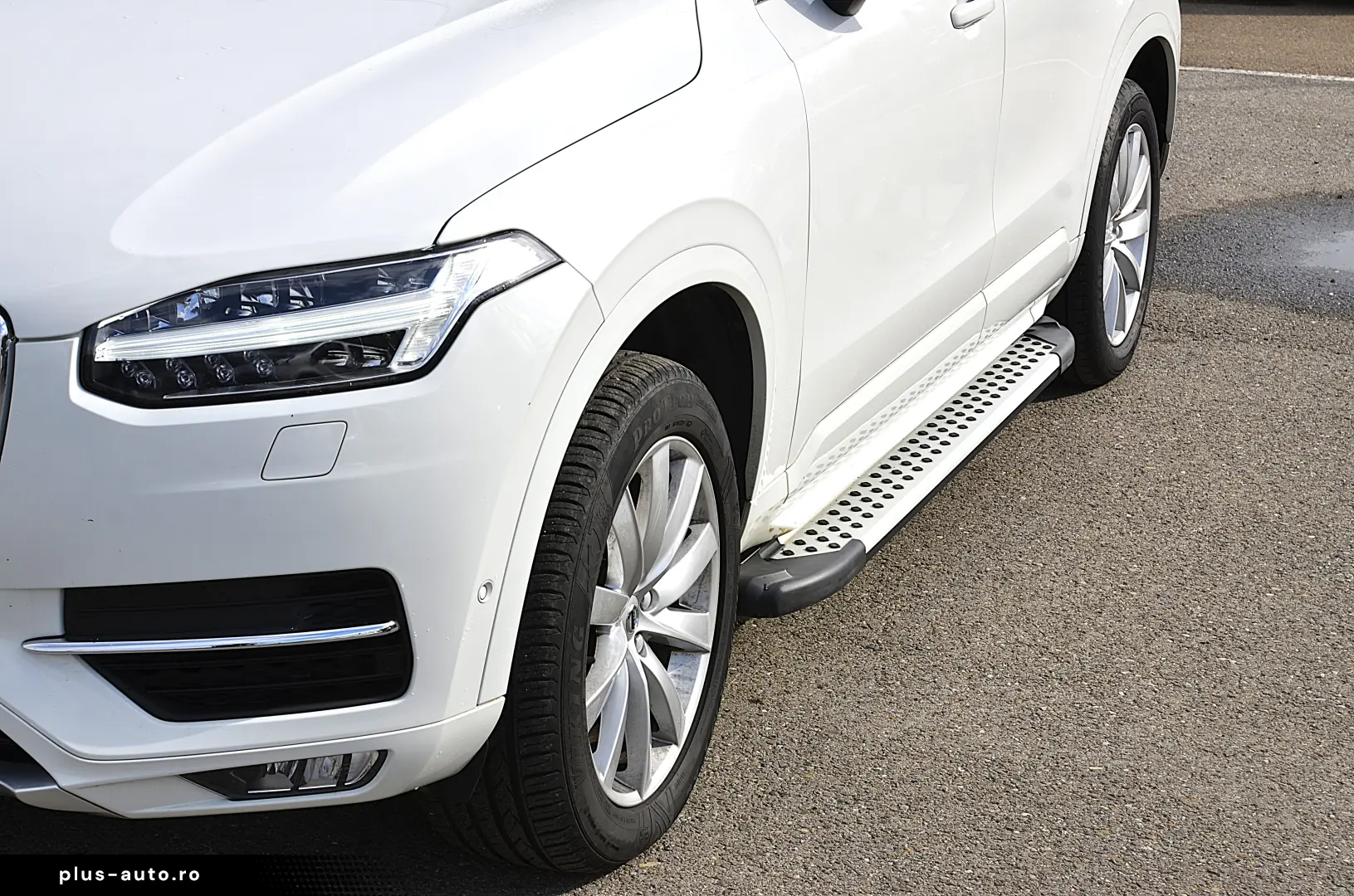 Volvo XC90 Momentum Plus 2.0 D5 AWD GEARTRONIC