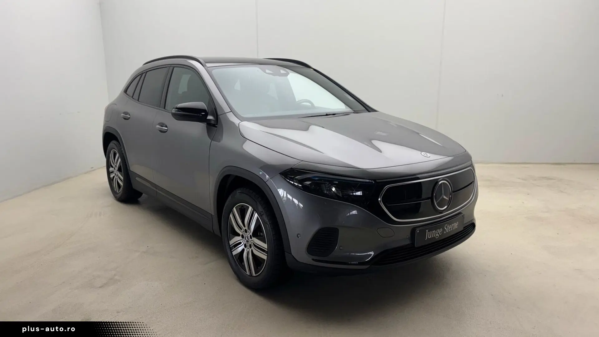 MERCEDES-BENZ EQA 250 Electric Art Advanced Pano Night