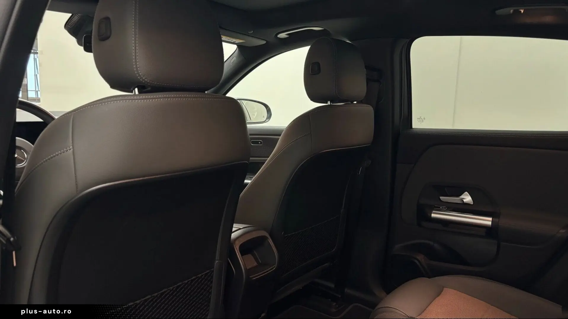 MERCEDES-BENZ EQA 250 Electric Art Advanced Pano Night