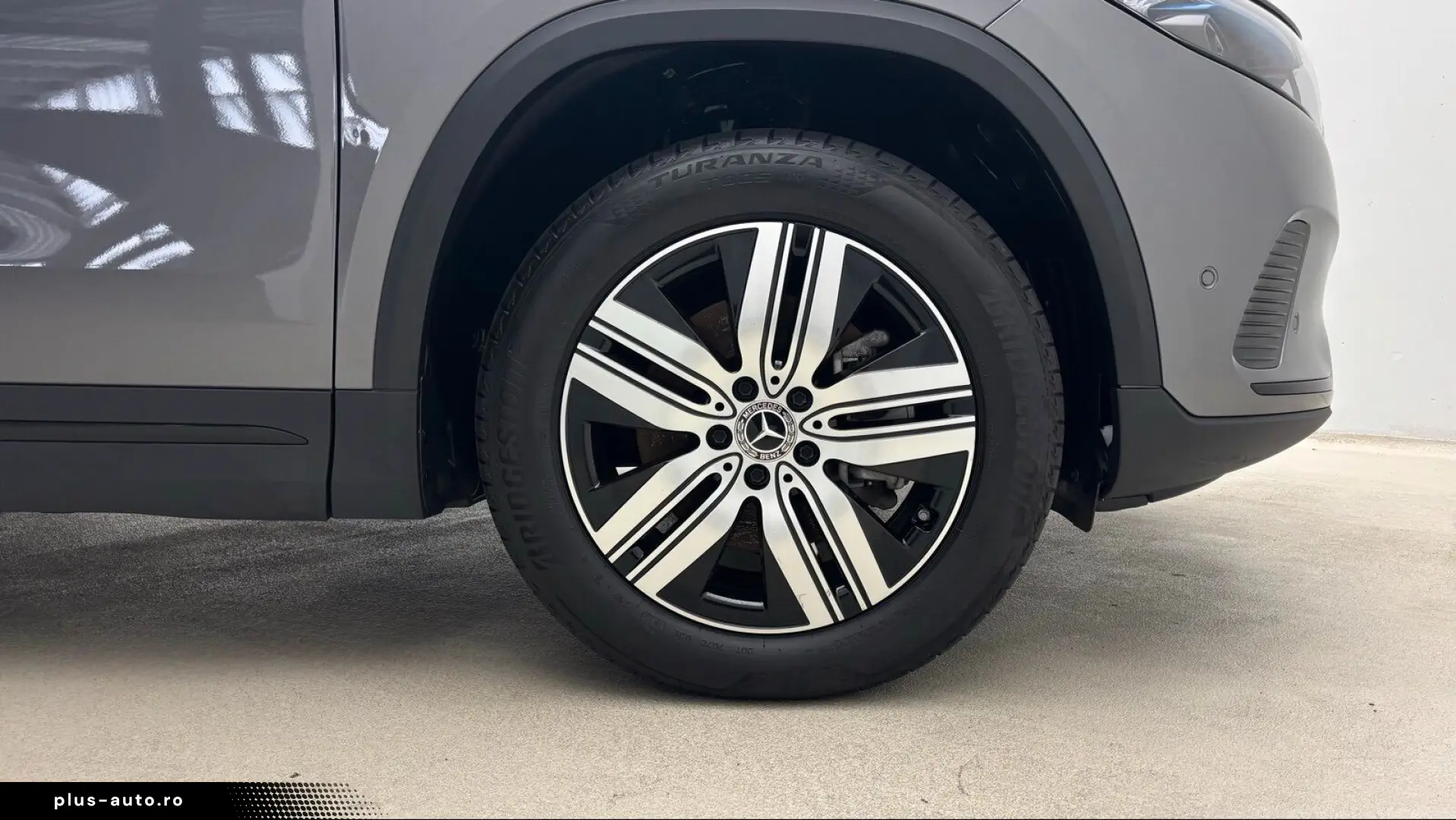 MERCEDES-BENZ EQA 250 Electric Art Advanced Pano Night