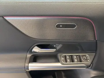 MERCEDES-BENZ EQA 250 PROGRESSIVE BUSIN RFK DIST NAV&hellip;