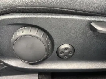 MERCEDES-BENZ EQA 250 PROGRESSIVE BUSIN RFK DIST NAV&hellip;