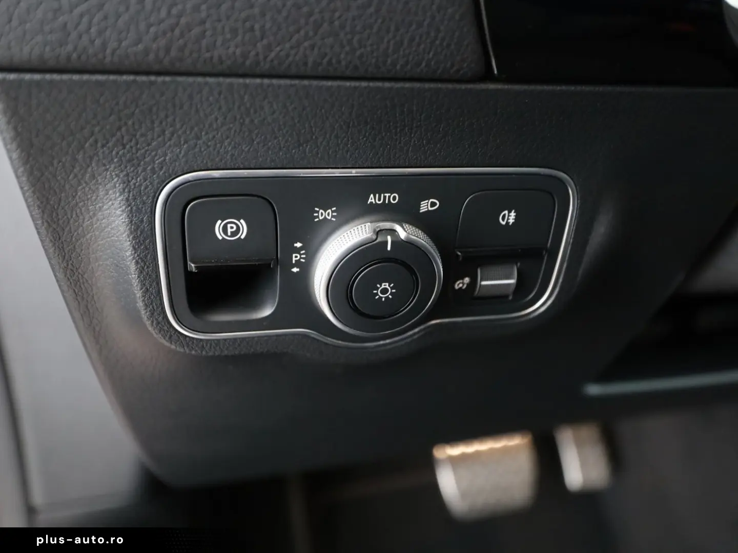 MERCEDES-BENZ EQA 300 4M AMG ADV. PLUS AMBI TOTWINKE&hellip;