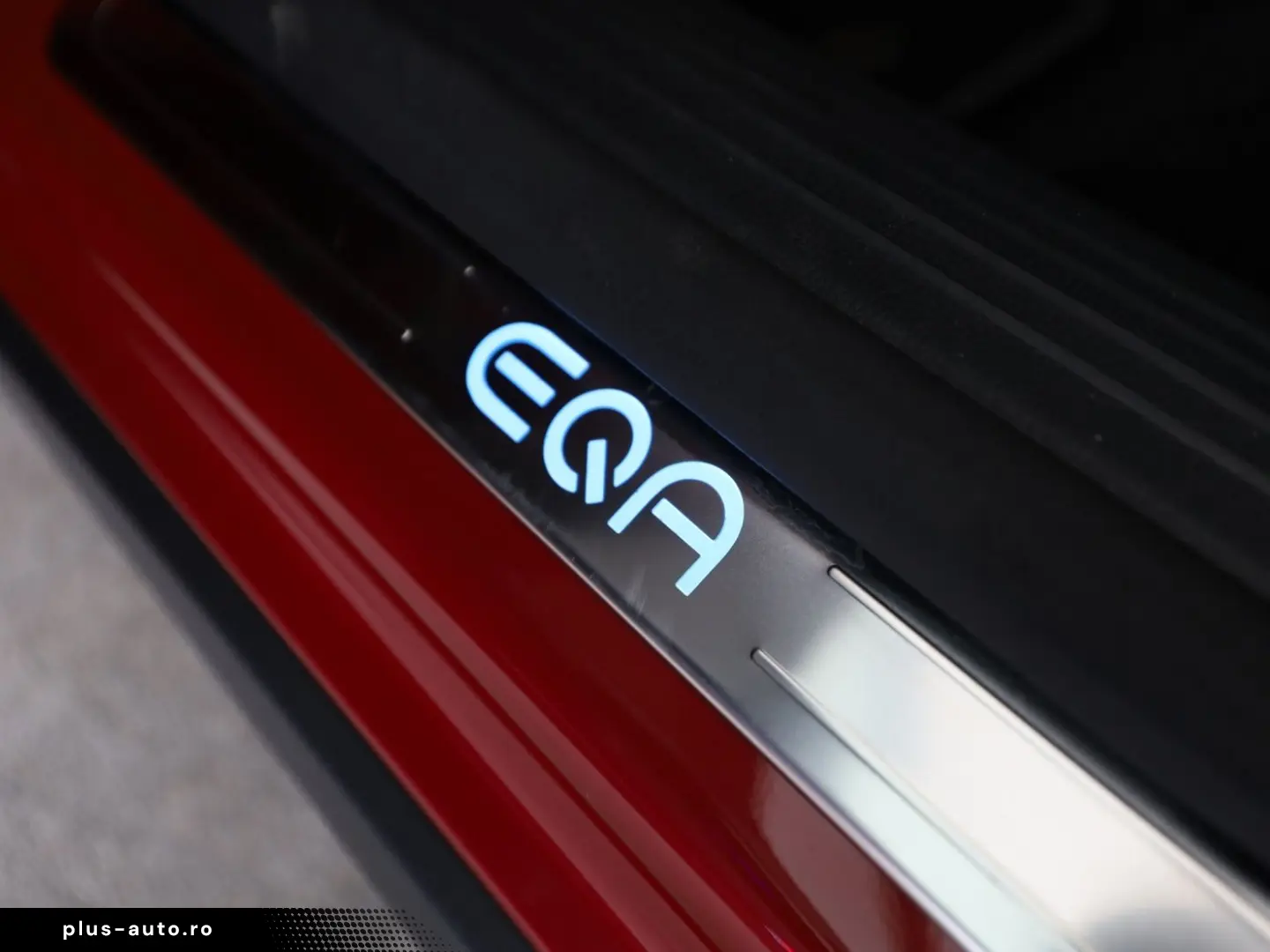 MERCEDES-BENZ EQA 300 4M AMG ADV. PLUS AMBI TOTWINKE&hellip;