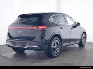 MERCEDES-BENZ EQA 250 AMG-LINE 360 GUARD MBUX LENKRADHZGLED