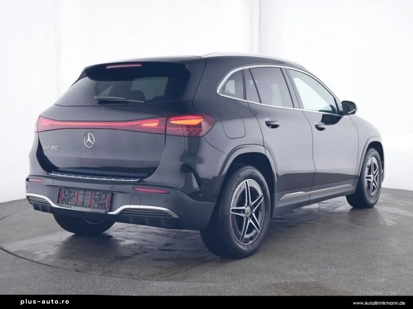 MERCEDES-BENZ EQA 250 AMG-LINE 360 GUARD MBUX LENKRADHZGLED