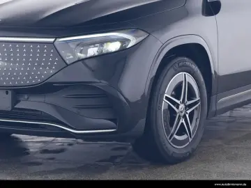 MERCEDES-BENZ EQA 250 AMG-LINE 360 GUARD MBUX LENKRADHZGLED