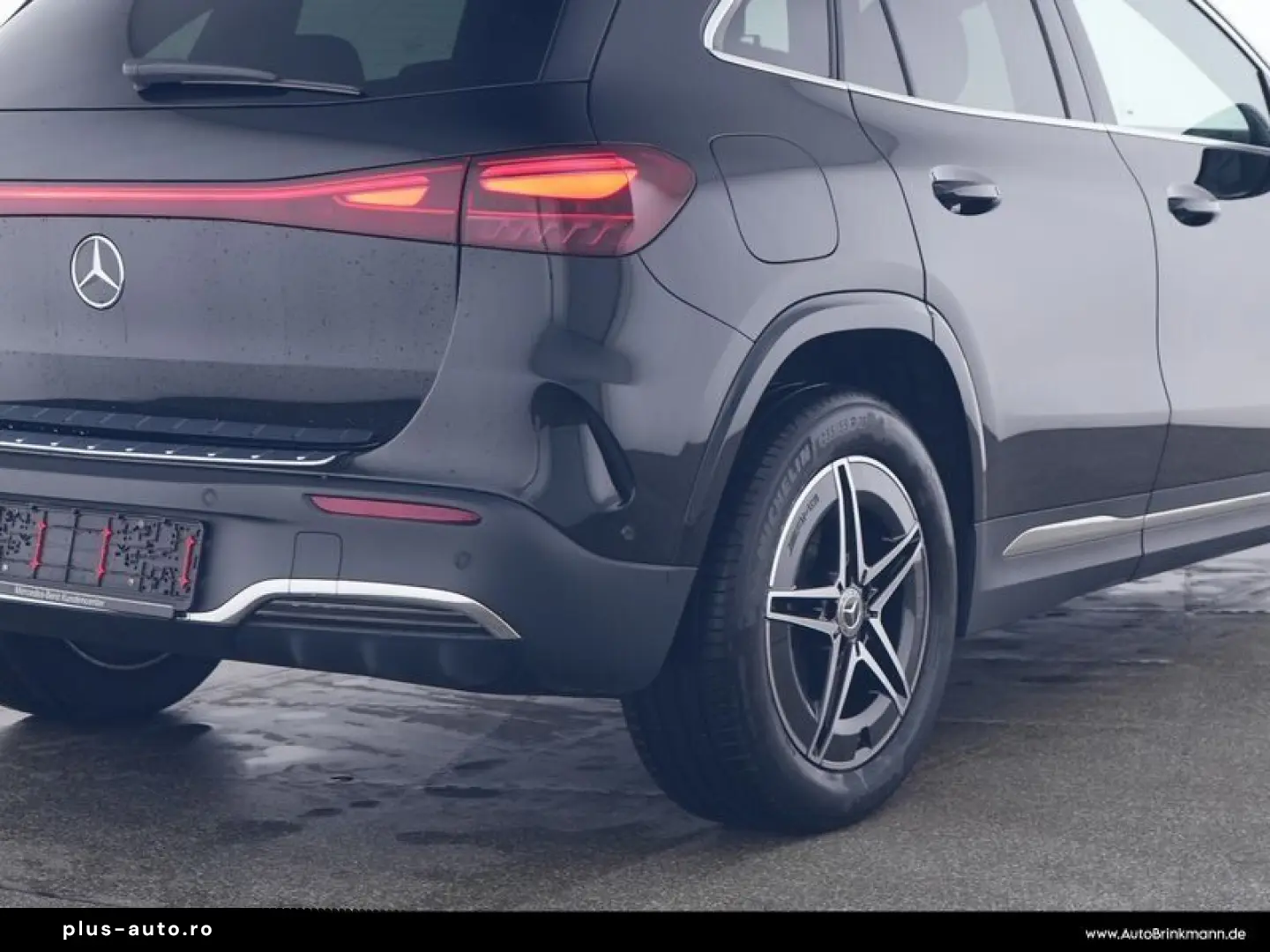 MERCEDES-BENZ EQA 250 AMG-LINE 360 GUARD MBUX LENKRADHZGLED