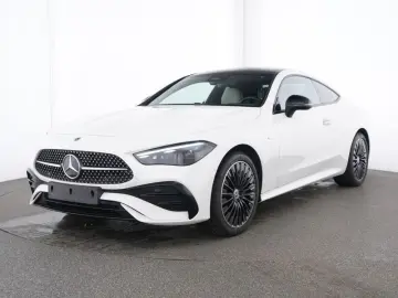 MERCEDES-BENZ CLE 300 e AMG Sport Night Distr Pano W-Paket