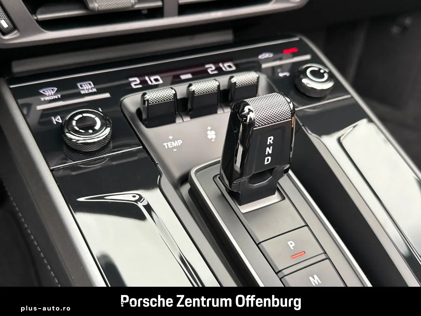 PORSCHE 992 -2 911 Carrera Cabrio Memory Bose 360 Klimas