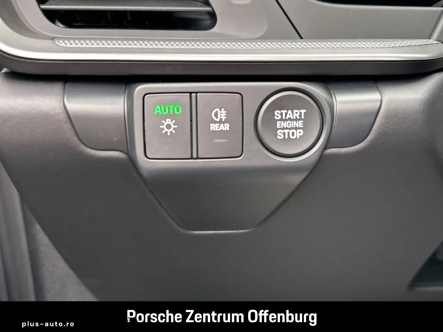 PORSCHE 992 -2 911 Carrera Cabrio Memory Bose 360 Klimas