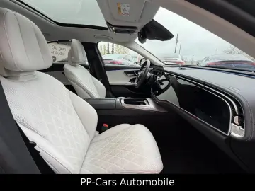 MERCEDES-BENZ E 220d 4M Exclusive Premium  Superscre&hellip;