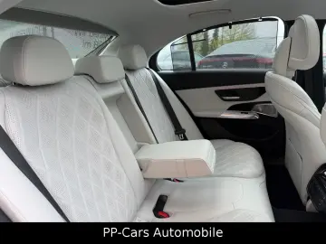 MERCEDES-BENZ E 220d 4M Exclusive Premium  Superscre&hellip;