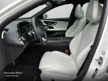 MERCEDES-BENZ E 400 e 4M AMG Adv . PANO DISTR NIGHT &hellip;