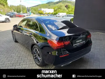 MERCEDES-BENZ A 220 4M Lim Prog AdvPlus Standh 360