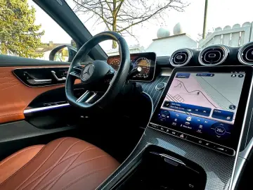 MERCEDES-BENZ C300e 4MATIC AMG-Line Garantie 360