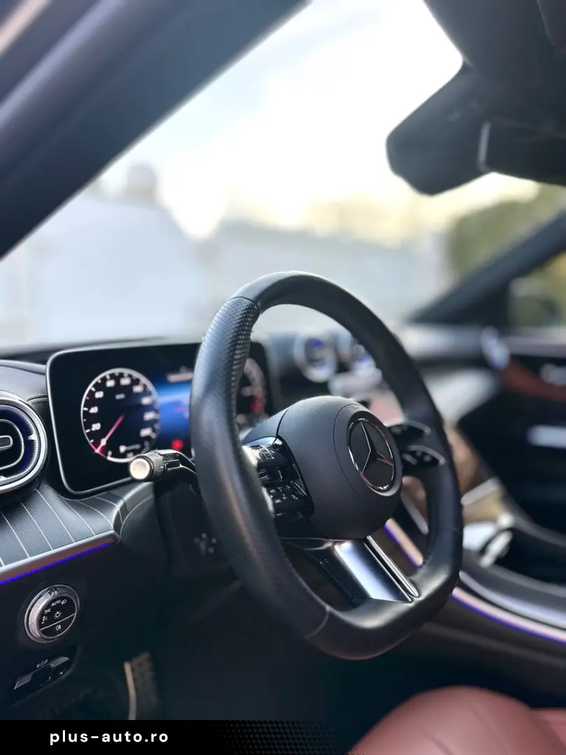 MERCEDES-BENZ C300e 4MATIC AMG-Line Garantie 360