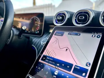 MERCEDES-BENZ C300e 4MATIC AMG-Line Garantie 360